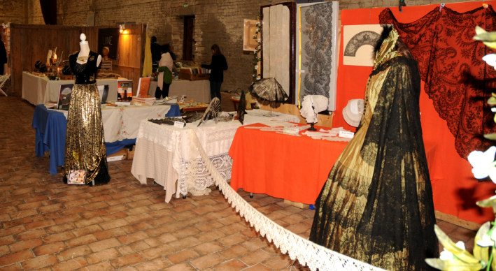expo de dentelle � CAEN 2019