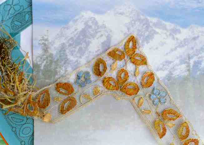  napperon en polychrome r&eacute;alis&eacute; par Mme Pouteau- 18 ko