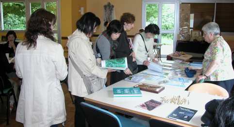  visite de dentelli�res JAPONAISES 10 juillet 2008  